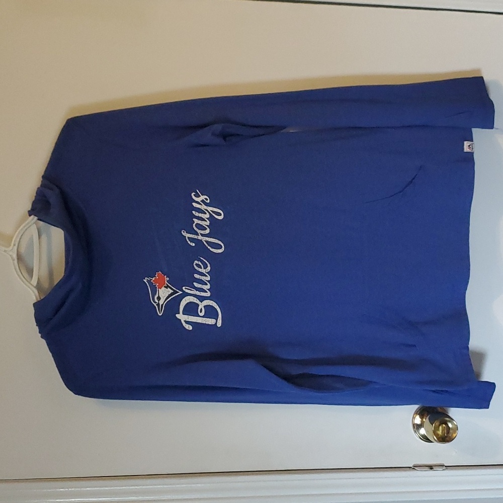 NWOT sz M Ladies Long Sleeve